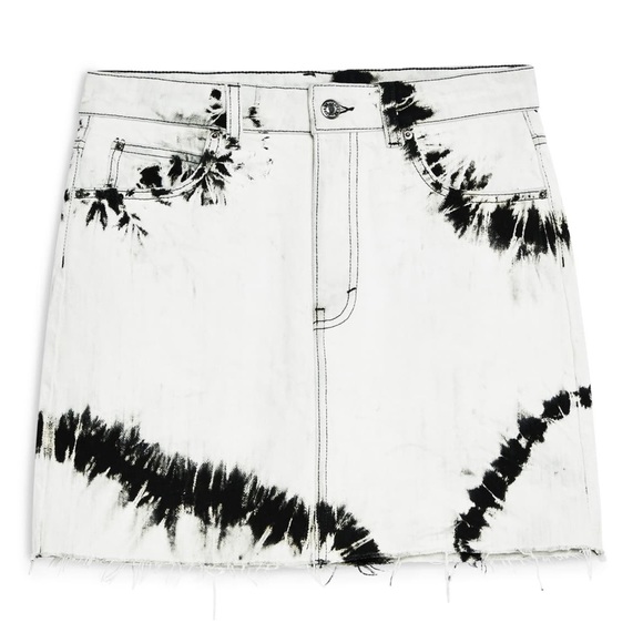 NWT Topshop Tie Dye Denim Mini Skirt, UK10/US6 - Picture 4 of 8
